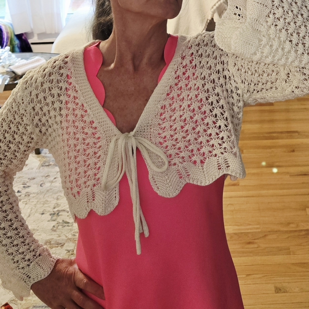Crochet Tie Front Scallop Trim, Trumpet Sleeve Cropped Cardigan Boho Festival - Picture 10 of 10